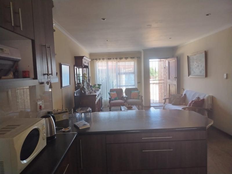 2 Bedroom Property for Sale in Amandelrug Western Cape